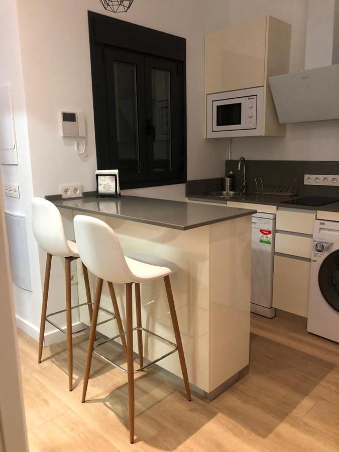 Estudio Centrico En Punonrostro Seville